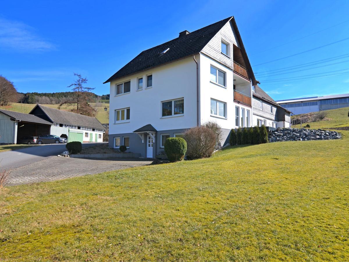 Modern Apartment In Sellinghausen With Terrace Schmallenberg Extérieur photo